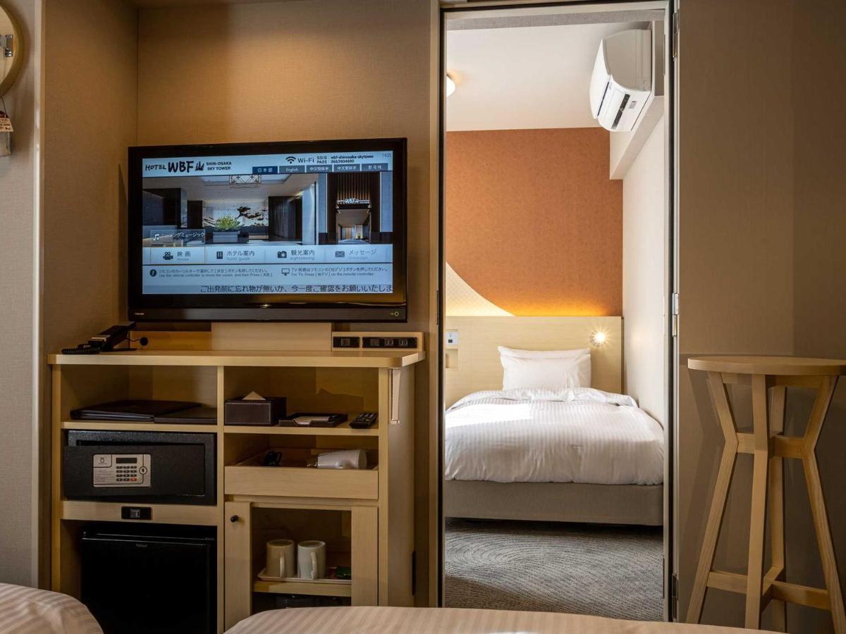 Hotel Wbf Shin-Osaka Skytower Екстериор снимка